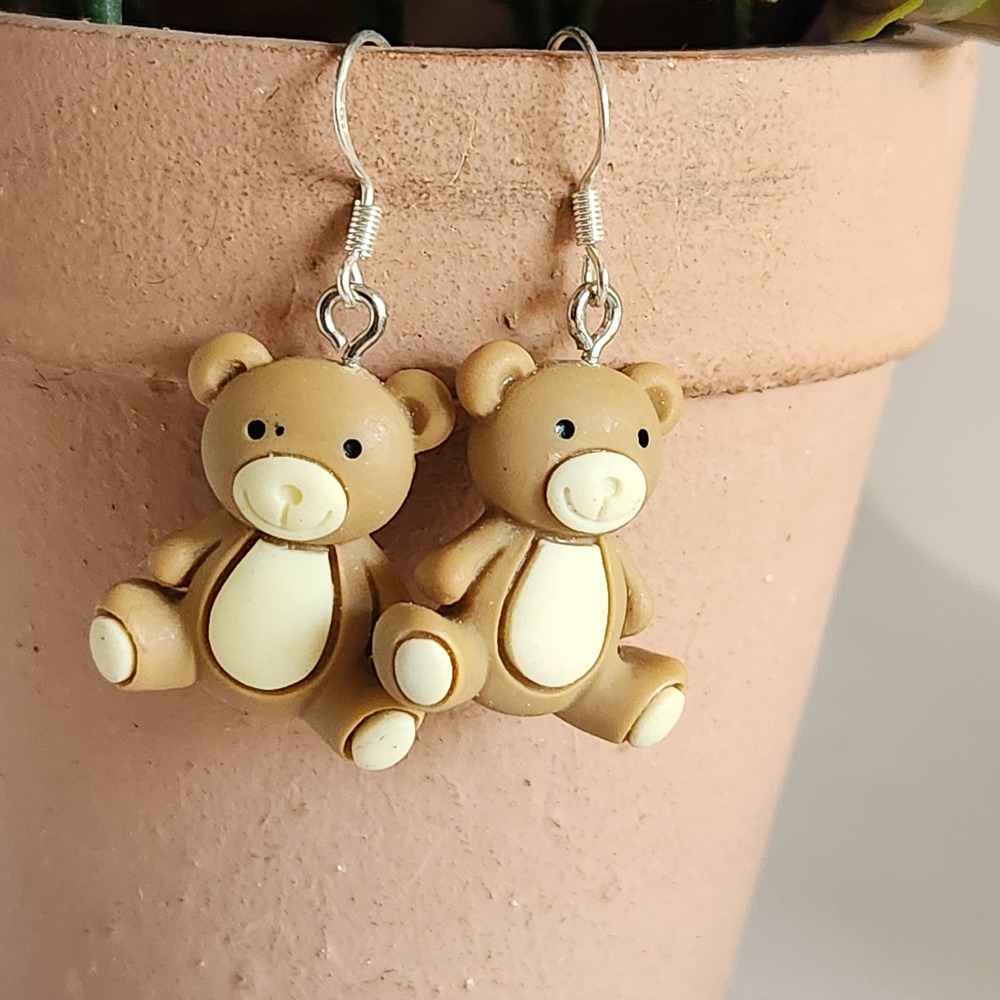 Tan Teddy Bear Drop Earrings Whimsical Animal Dangle Silver Tone Hook Brown 1.5"